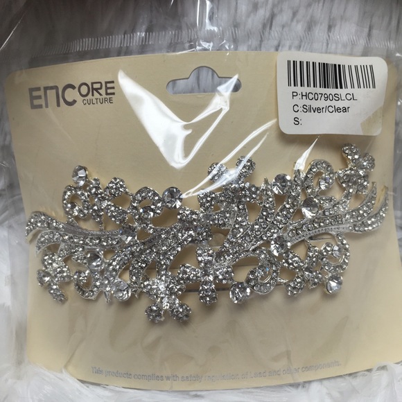 Wedding Hair Jewelry - Picture 3 of 8